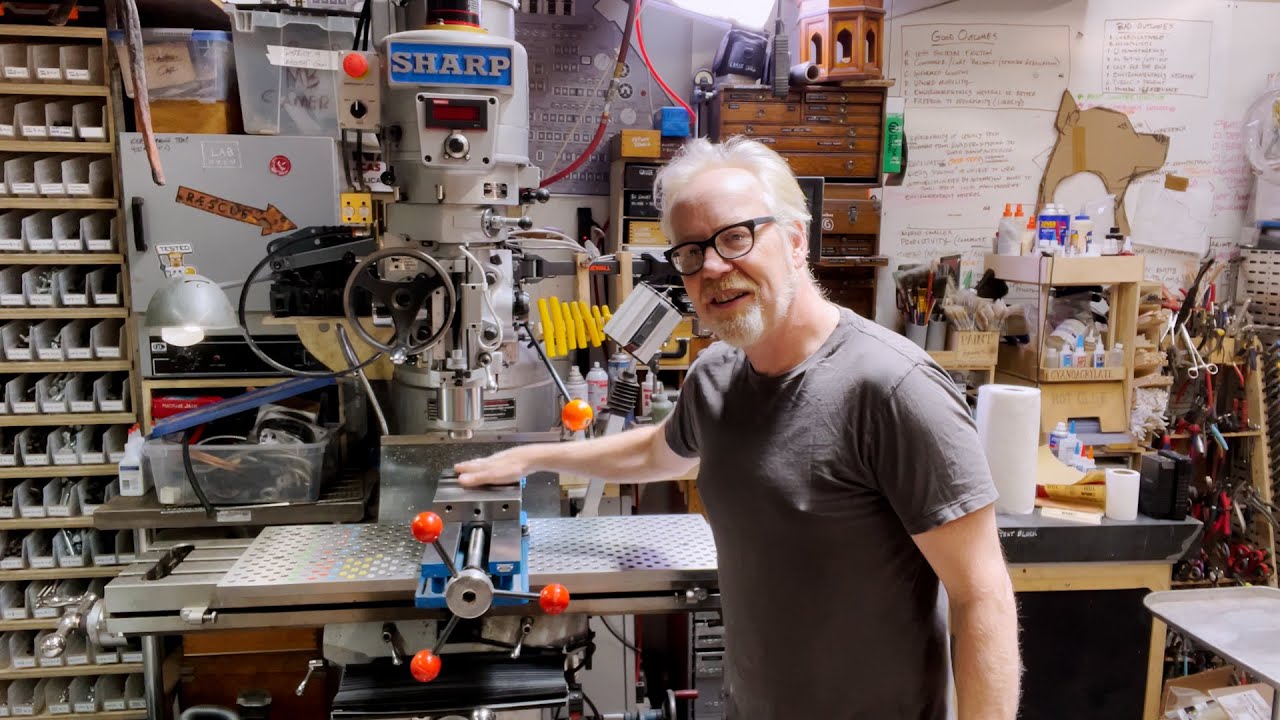 what is conventional milling machine