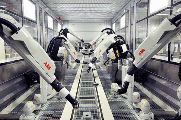 Manufacturing Quality Dashboards: Real-Time Plant Visuals
